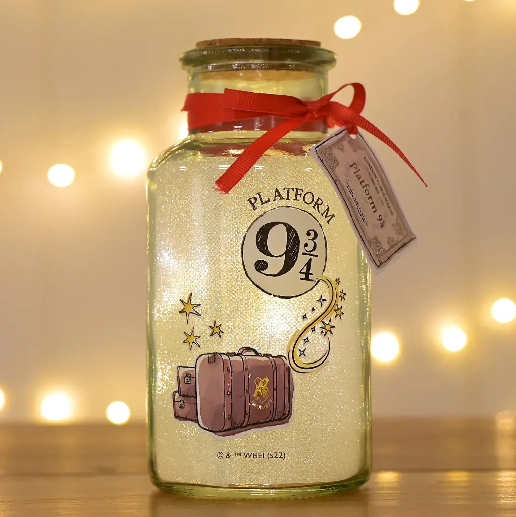 Harry Potter - Hogward Express Light-Up Lantern 17 cm